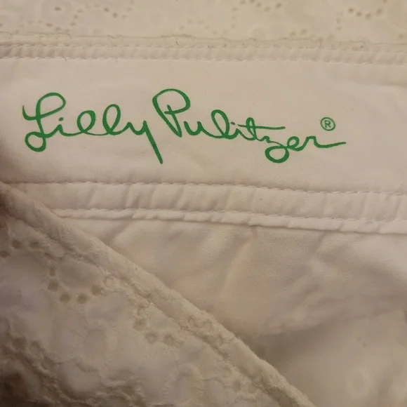 Lilly Pulitzer Walsh Shorts Eyelet Size 2 - Picture 3 of 5